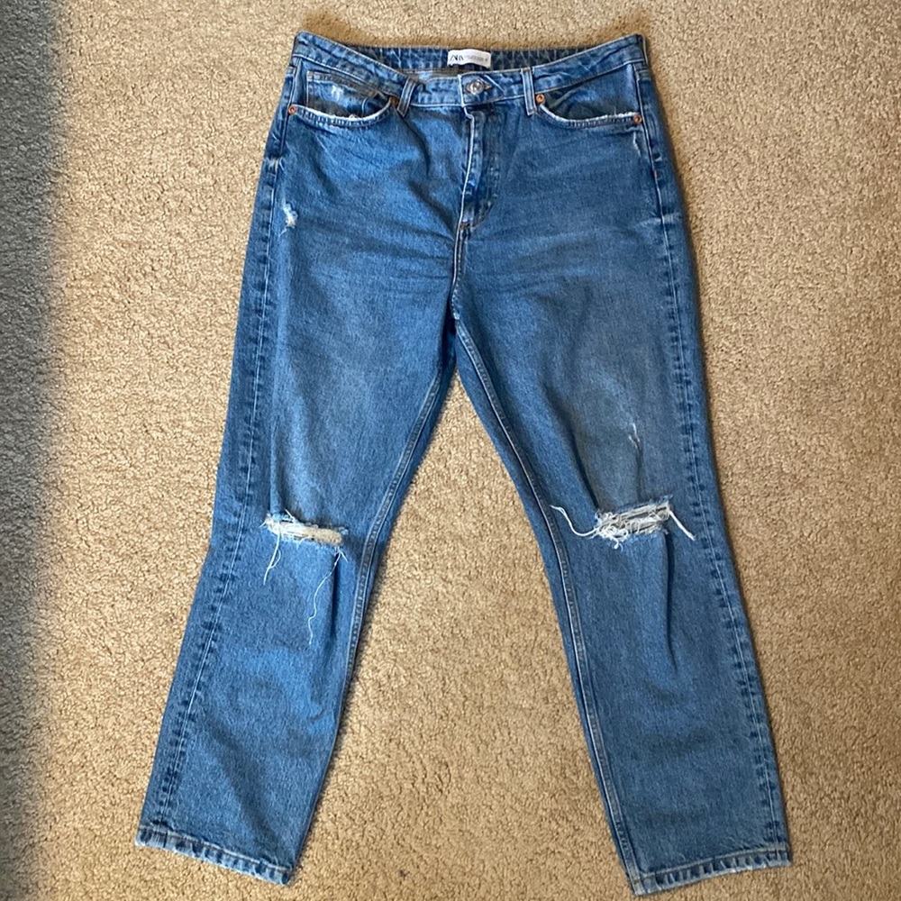 ZARA SLIM FIT HI-RISE RIPPED JEANS